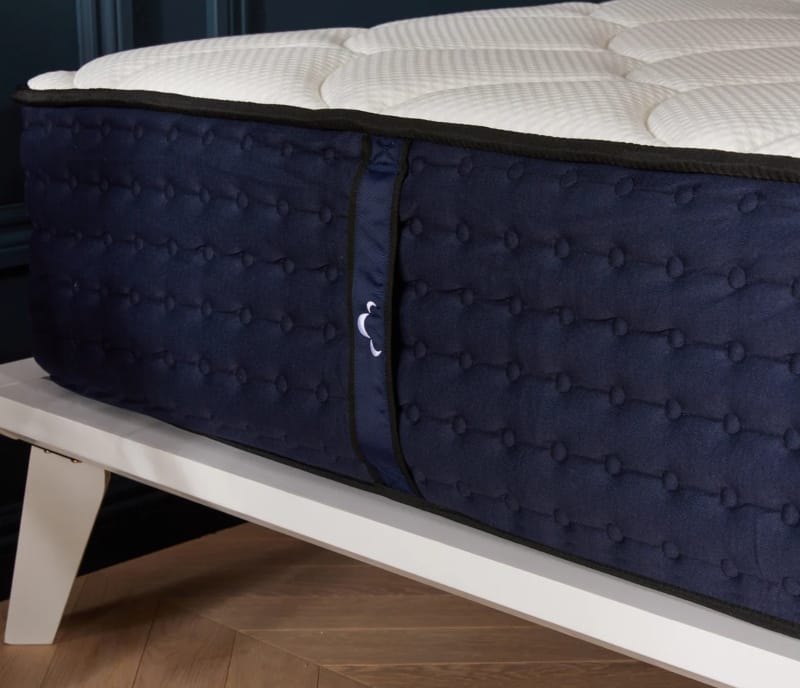 dreamcloud luxury mattress cover