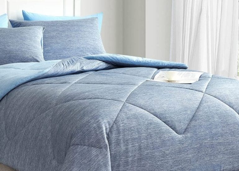 5 Best Coverless Duvets Best Mattress UK champagne-king-size-bedding-set-comforter-pcs-bodycrwasute