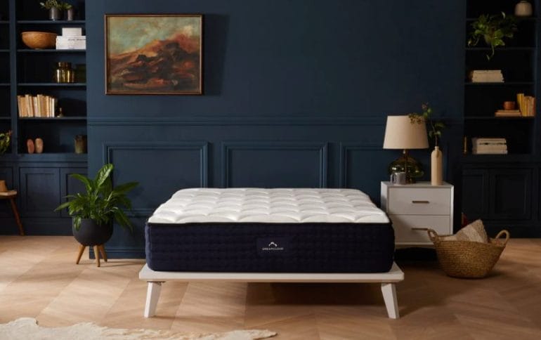 6 Best Mattresses For The Elderly 2026 BMUK Dreamcloud Mattress New 770x484 